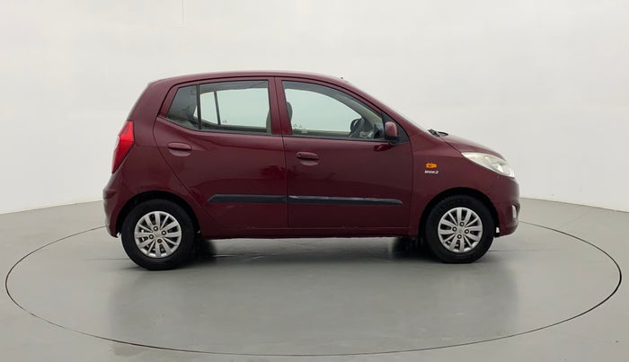 2015 Hyundai i10 SPORTZ 1.1, Petrol, Manual, 45,907 km, Right Side