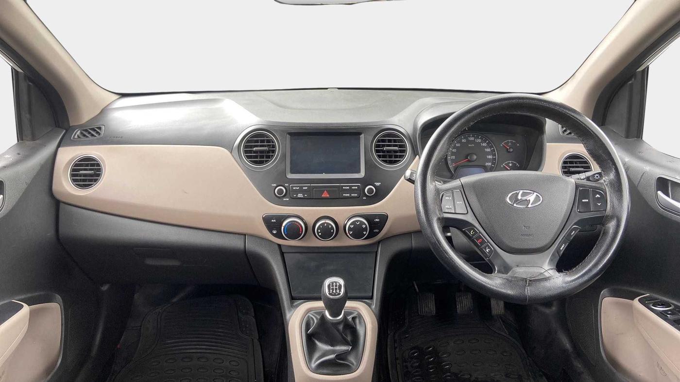 2017 Hyundai Xcent SX 1.2, Petrol, Manual, 65,482 km, Dashboard