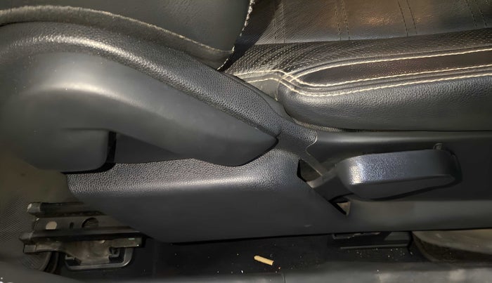 2019 Ford Ecosport TITANIUM + 1.5L PETROL AT, Petrol, Automatic, 51,442 km, Driver Side Adjustment Panel