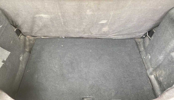 2016 Tata Tiago XZ PETROL, Petrol, Manual, 37,645 km, Boot Inside