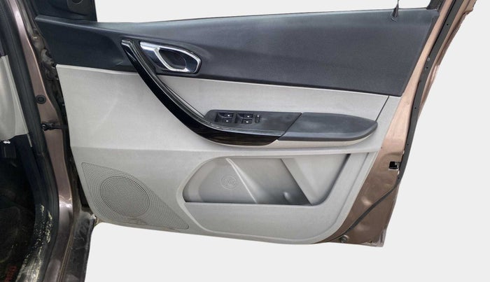 2016 Tata Tiago XZ PETROL, Petrol, Manual, 37,645 km, Driver Side Door Panels Control