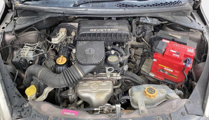 2016 Tata Tiago XZ PETROL, Petrol, Manual, 37,645 km, Open Bonet