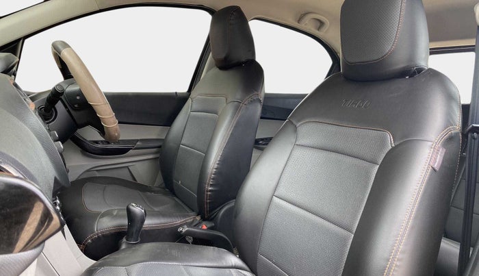 2016 Tata Tiago XZ PETROL, Petrol, Manual, 37,645 km, Right Side Front Door Cabin