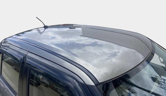 2015 Maruti Swift Dzire ZXI, Petrol, Manual, 17,811 km, Roof