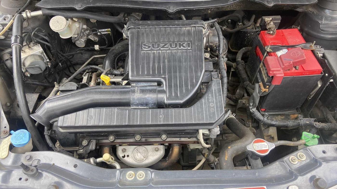 2015 Maruti Swift Dzire ZXI, Petrol, Manual, 17,811 km, Open Bonet
