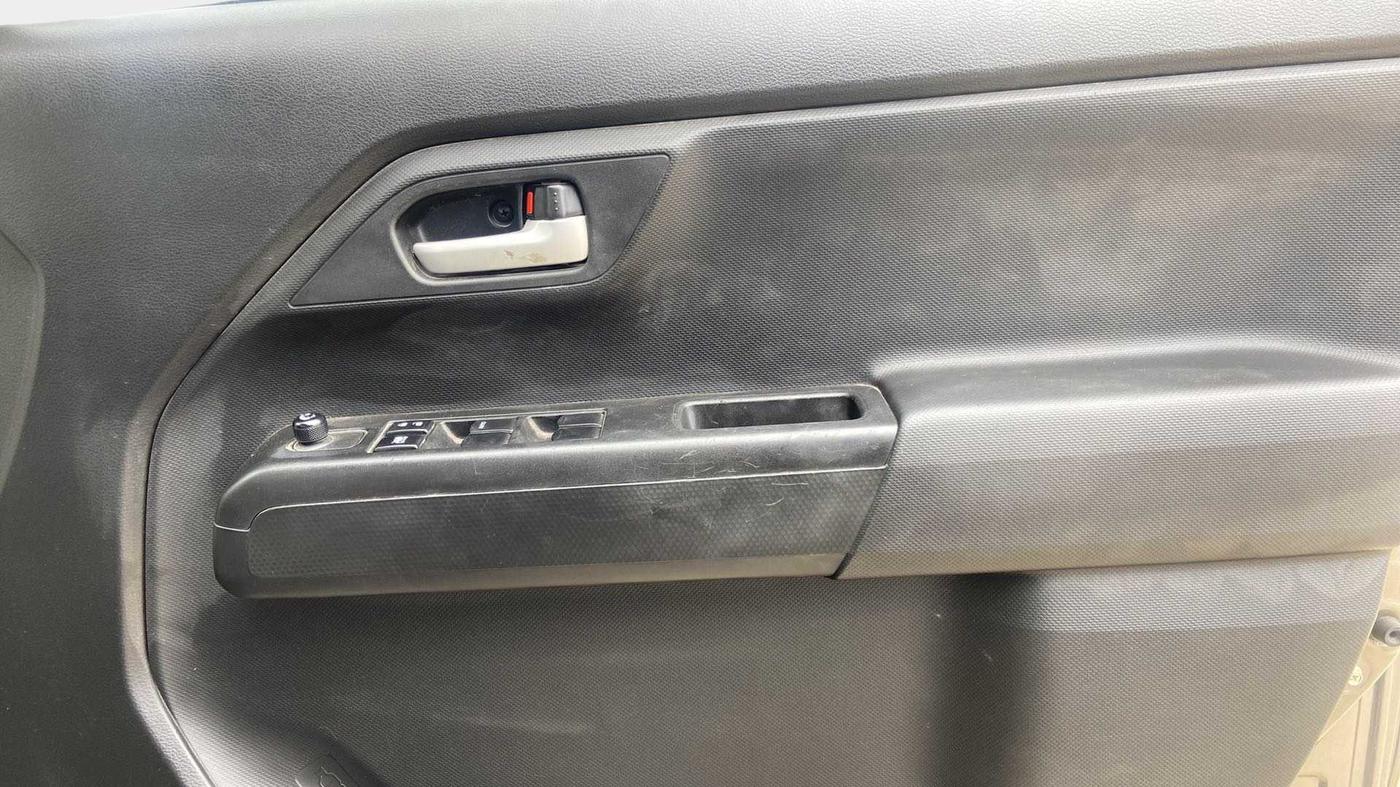 2021 Maruti New Wagon-R VXI (O) 1.0, Petrol, Manual, 11,679 km, Driver Side Door Panels Control