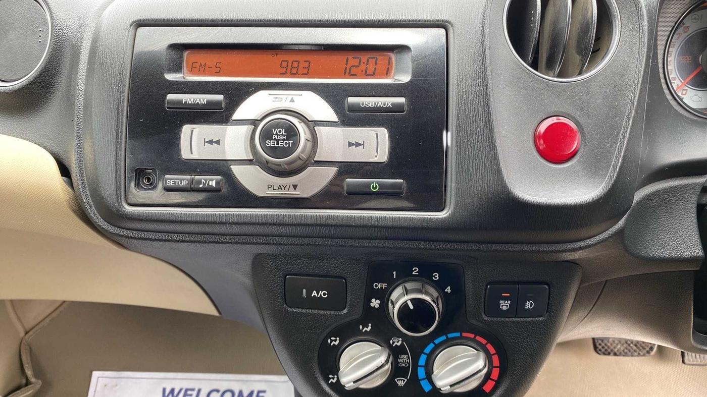 2014 Honda Brio VX AT, Petrol, Automatic, 82,776 km, Air Conditioner