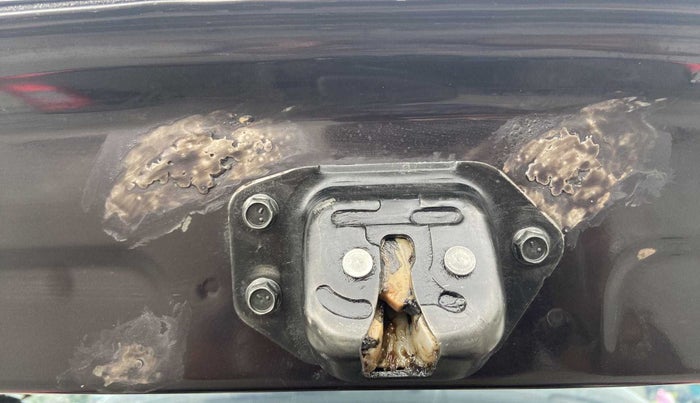 2018 Nissan Micra XV CVT, Petrol, Automatic, 88,993 km, Dicky (Boot door) - Slightly dented