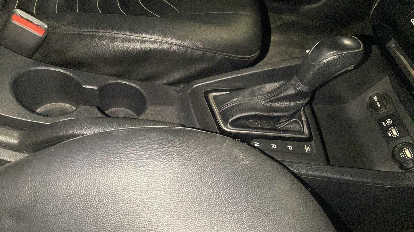 2019 Hyundai Elite i20 SPORTZ PLUS  1.2 CVT, Petrol, Automatic, 23,897 km, Gear Lever