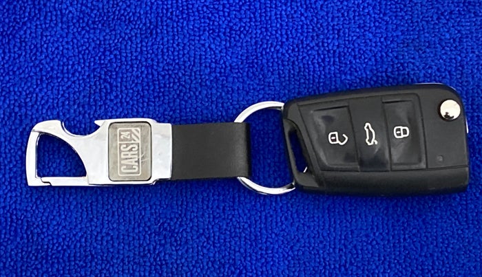 2017 Skoda Octavia 2.0 TDI STYLE PLUS AT, Diesel, Automatic, 94,559 km, Key Close Up