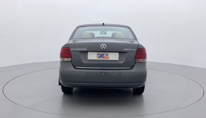 2014 Volkswagen Vento HIGHLINE DIESEL 1.6, Diesel, Manual, 1,10,399 km, Back/Rear