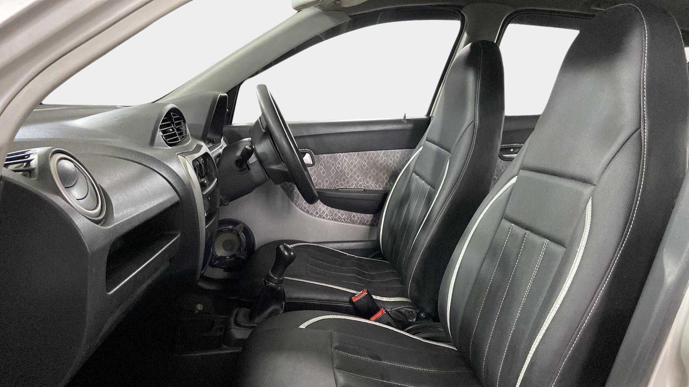 2017 Maruti Alto 800 LXI, Petrol, Manual, 58,645 km, Right Side Front Door Cabin