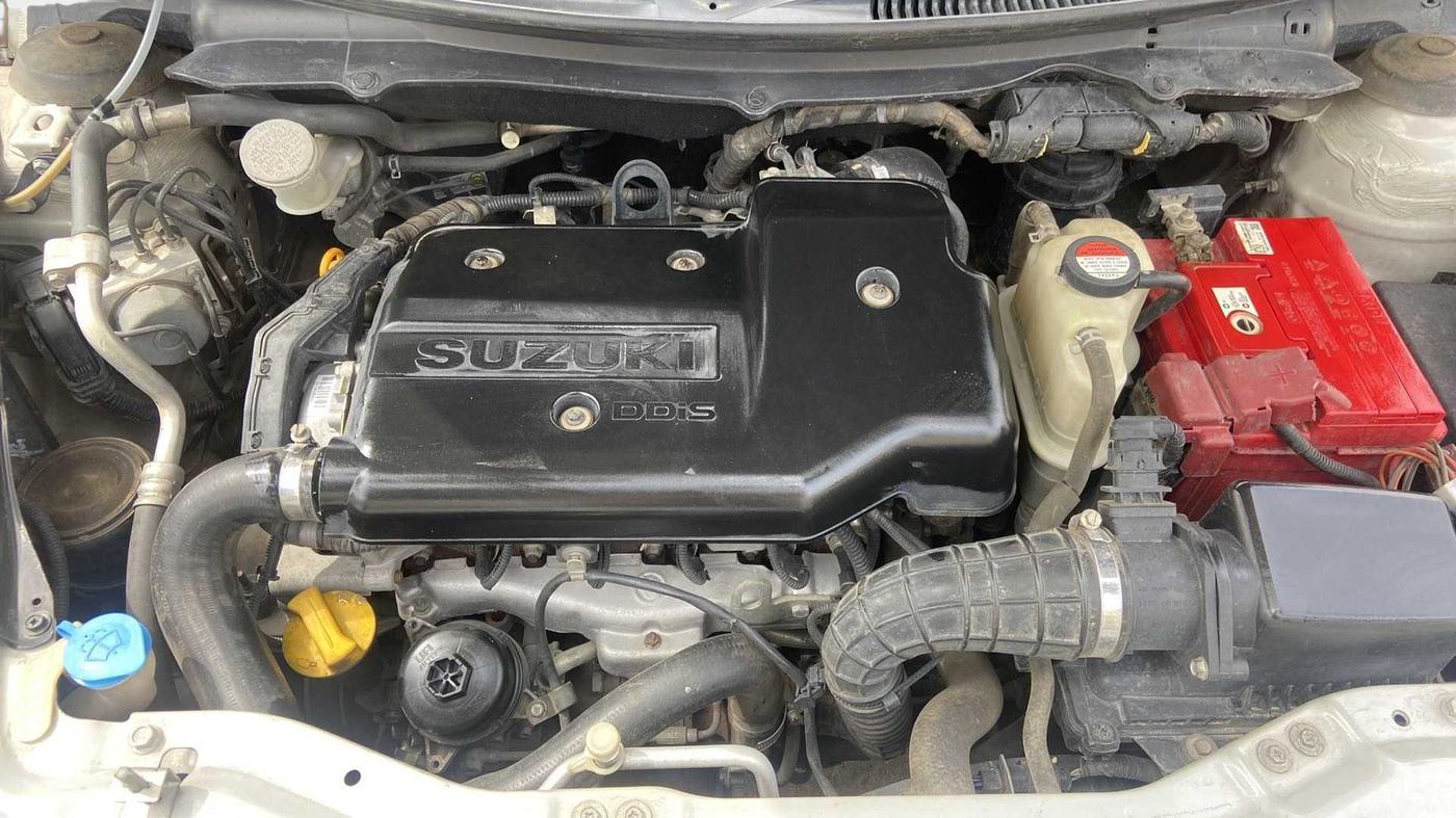 2015 Maruti Swift ZDI, Diesel, Manual, 68,003 km, Open Bonet