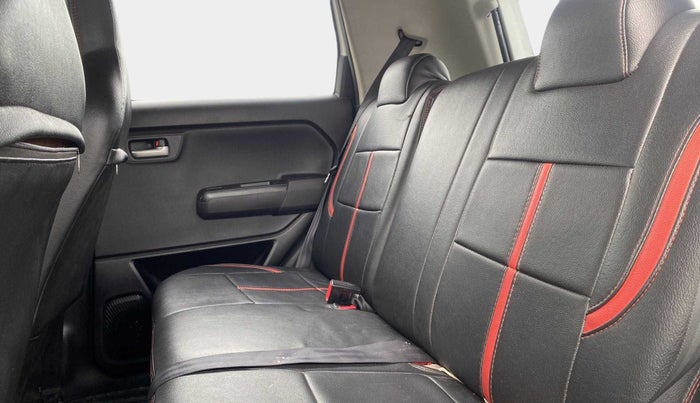 2019 Maruti New Wagon-R VXI 1.2, Petrol, Manual, 54,490 km, Right Side Rear Door Cabin