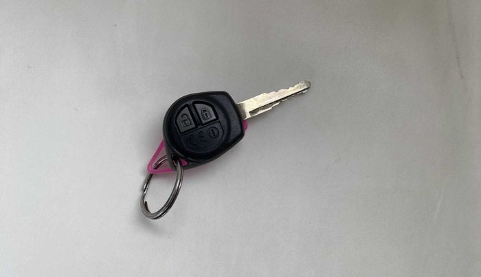 2019 Maruti New Wagon-R VXI 1.2, Petrol, Manual, 54,490 km, Key Close Up