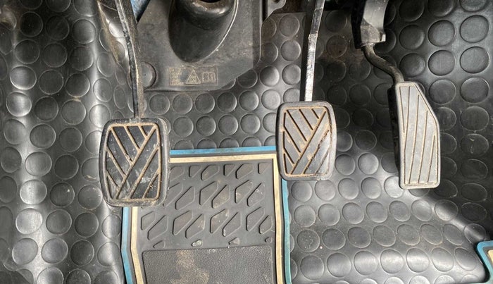 2019 Maruti New Wagon-R VXI 1.2, Petrol, Manual, 54,490 km, Pedals