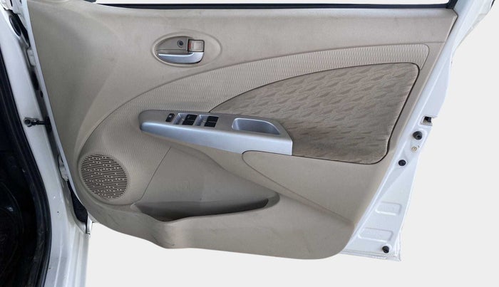 2018 Toyota Etios Liva VD, Diesel, Manual, 26,712 km, Driver Side Door Panels Control