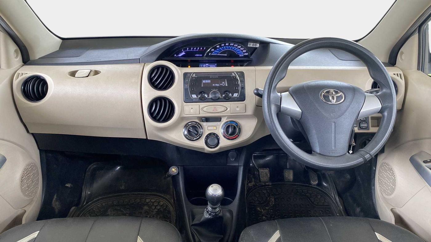 2018 Toyota Etios Liva VD, Diesel, Manual, 26,712 km, Dashboard