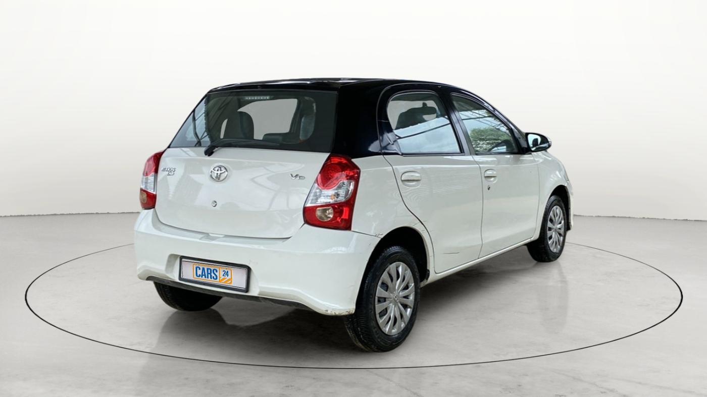 2018 Toyota Etios Liva VD, Diesel, Manual, 26,712 km, Right Back Diagonal