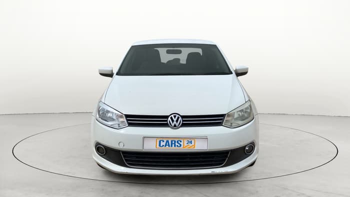 2012 Volkswagen Vento HIGHLINE 1.6 MPI, Petrol, Manual, 70,099 km, Front