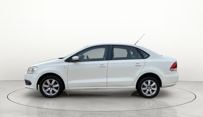 2012 Volkswagen Vento HIGHLINE 1.6 MPI, Petrol, Manual, 70,099 km, Left Side