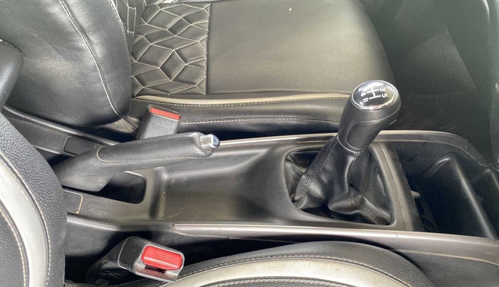 2019 Maruti Baleno ZETA PETROL 1.2, Petrol, Manual, 43,237 km, Gear Lever
