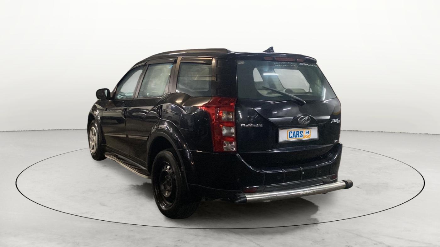 2016 Mahindra XUV500 W6, Diesel, Manual, 91,242 km, Left Back Diagonal