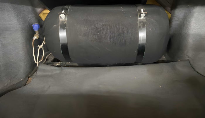 2017 Honda City 1.5L I-VTE V CVT, CNG, Automatic, 67,685 km, Boot Inside