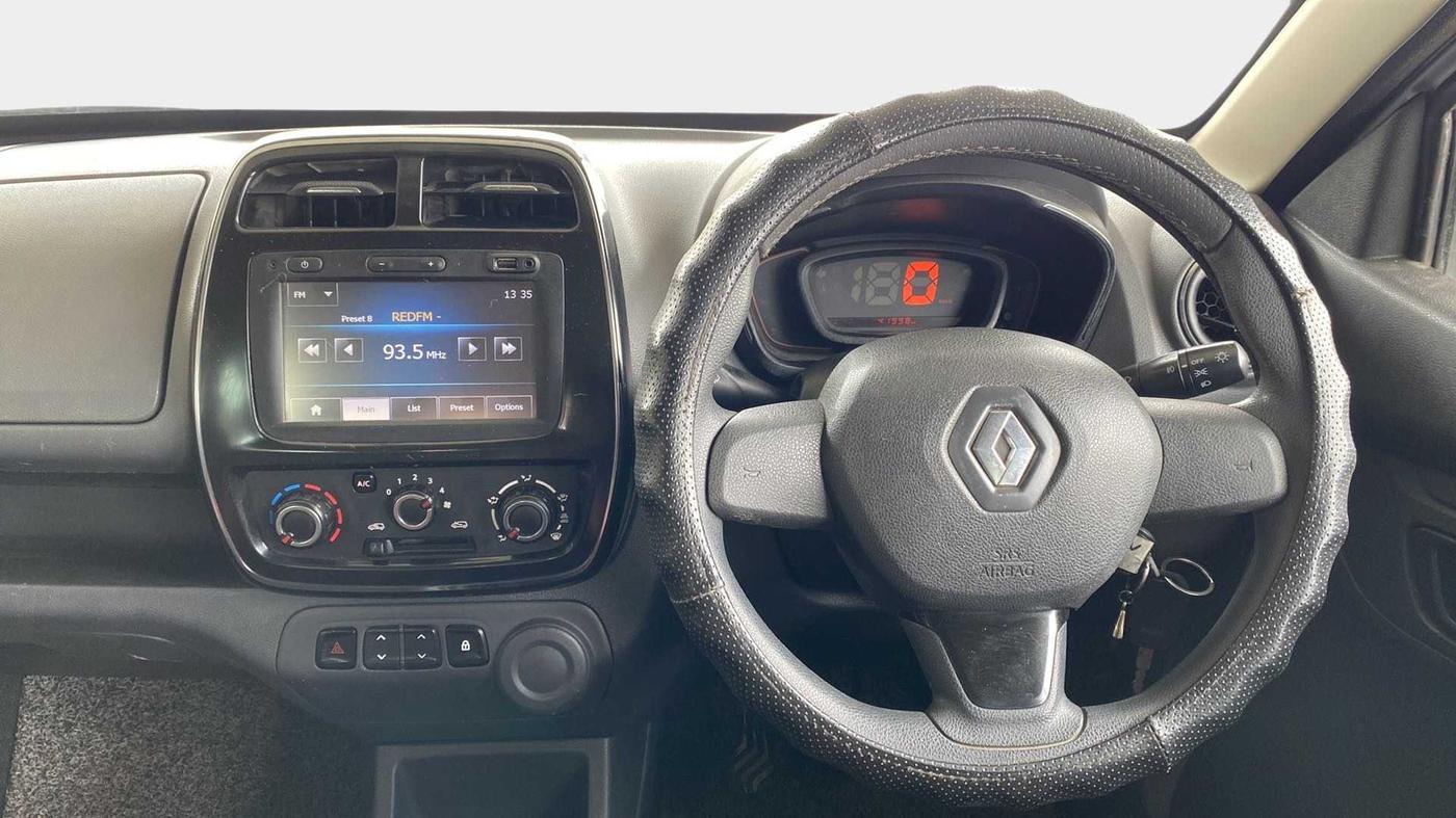 2016 Renault Kwid RXT 0.8 (O), Petrol, Manual, 41,982 km, Steering Wheel Close Up