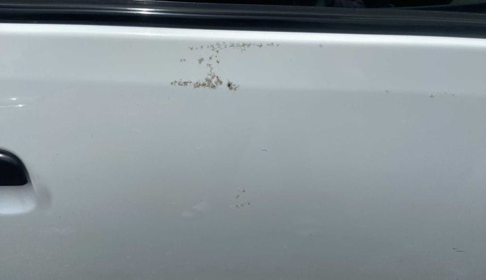 2015 Maruti Wagon R 1.0 LXI, Petrol, Manual, 32,750 km, Driver-side door - Slightly rusted