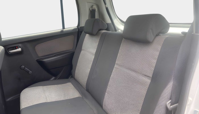 2015 Maruti Wagon R 1.0 LXI, Petrol, Manual, 32,750 km, Right Side Rear Door Cabin
