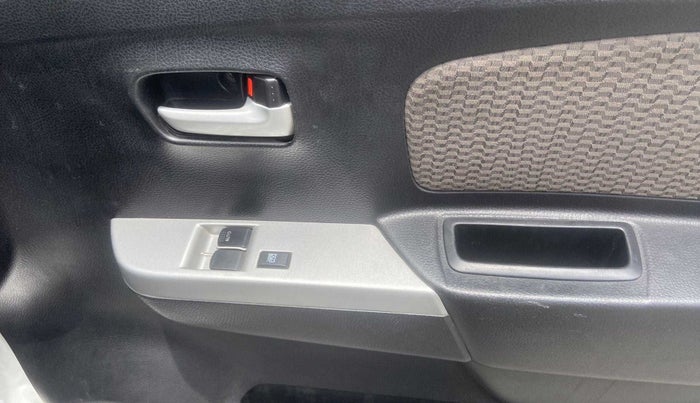 2015 Maruti Wagon R 1.0 LXI, Petrol, Manual, 32,750 km, Driver Side Door Panels Control