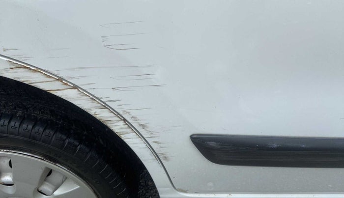 2015 Maruti Wagon R 1.0 LXI, Petrol, Manual, 32,750 km, Right rear door - Minor scratches