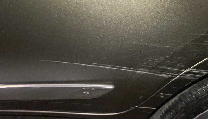 2019 Toyota Glanza V CVT, Petrol, Automatic, 63,600 km, Rear left door - Minor scratches