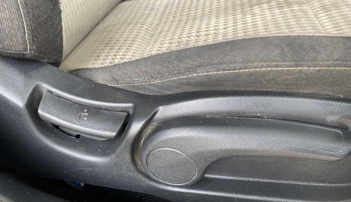 2019 Hyundai Elite i20 ASTA 1.4 CRDI (O), Diesel, Manual, 76,579 km, Driver Side Adjustment Panel
