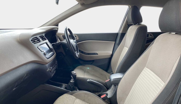 2019 Hyundai Elite i20 ASTA 1.4 CRDI (O), Diesel, Manual, 76,579 km, Right Side Front Door Cabin