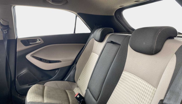 2019 Hyundai Elite i20 ASTA 1.4 CRDI (O), Diesel, Manual, 76,579 km, Right Side Rear Door Cabin