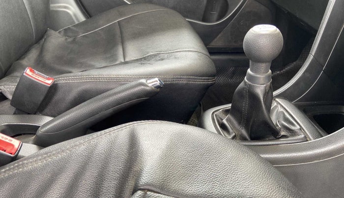 2012 Maruti Swift VXI, Petrol, Manual, 55,430 km, Gear Lever