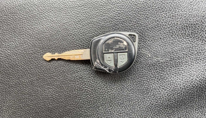 2012 Maruti Swift VXI, Petrol, Manual, 55,430 km, Key Close Up