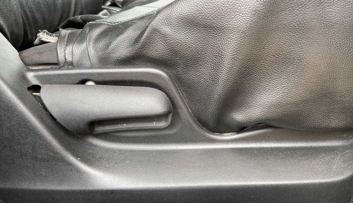 2012 Maruti Swift VXI, Petrol, Manual, 55,430 km, Driver Side Adjustment Panel