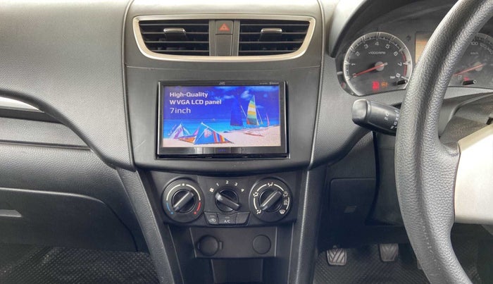2012 Maruti Swift VXI, Petrol, Manual, 55,430 km, Infotainment System