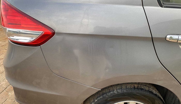 2016 Maruti Ciaz ZDI SHVS, Diesel, Manual, 82,948 km, Right quarter panel - Minor scratches
