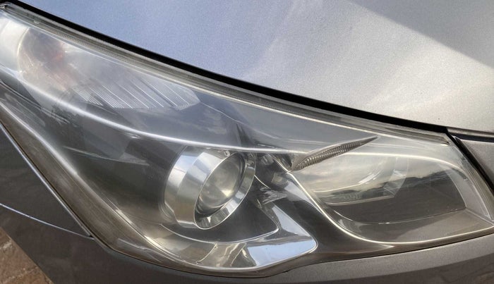 2016 Maruti Ciaz ZDI SHVS, Diesel, Manual, 82,948 km, Right headlight - Minor scratches