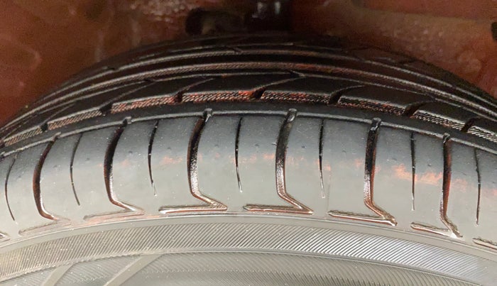 2018 Maruti Celerio ZXI AMT, Petrol, Automatic, 1,48,823 km, Right Front Tyre Tread