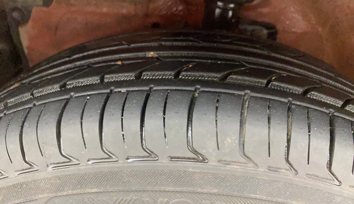 2018 Maruti Celerio ZXI AMT, Petrol, Automatic, 1,48,823 km, Left Front Tyre Tread