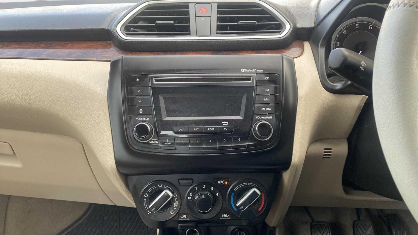 2018 Maruti Dzire VXI, Petrol, Manual, 32,043 km, Air Conditioner