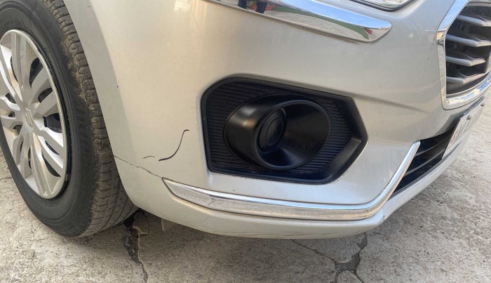 2018 Maruti Dzire VXI, Petrol, Manual, 32,043 km, Front bumper - Minor scratches
