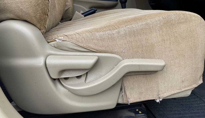 2015 Honda Amaze 1.2L I-VTEC S, Petrol, Manual, 62,496 km, Driver Side Adjustment Panel