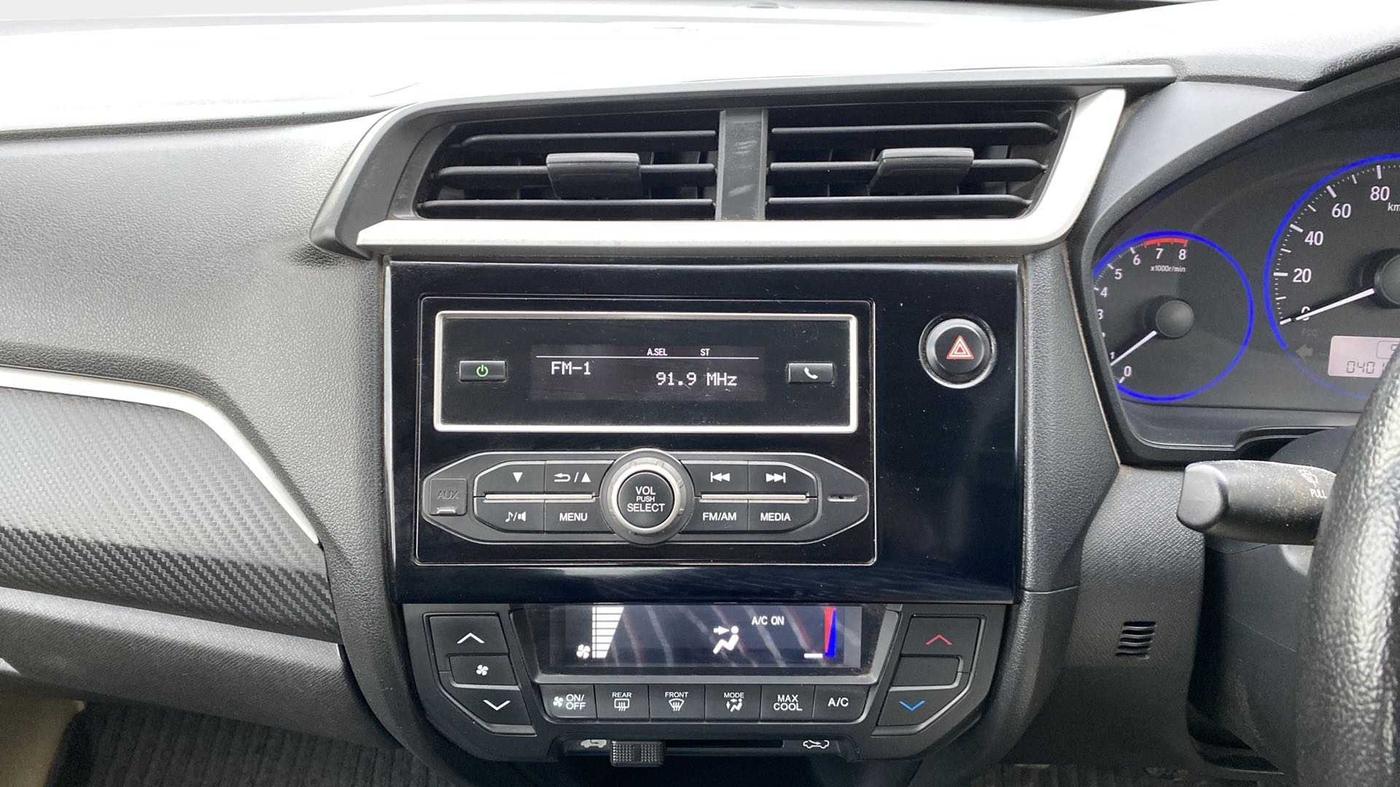 2017 Honda Brio S MT, Petrol, Manual, 40,094 km, Air Conditioner