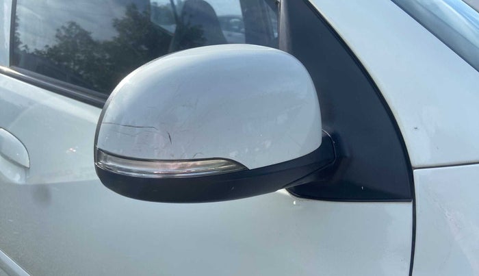 2012 Hyundai i10 SPORTZ 1.2, Petrol, Manual, 59,355 km, Right rear-view mirror - Minor scratches